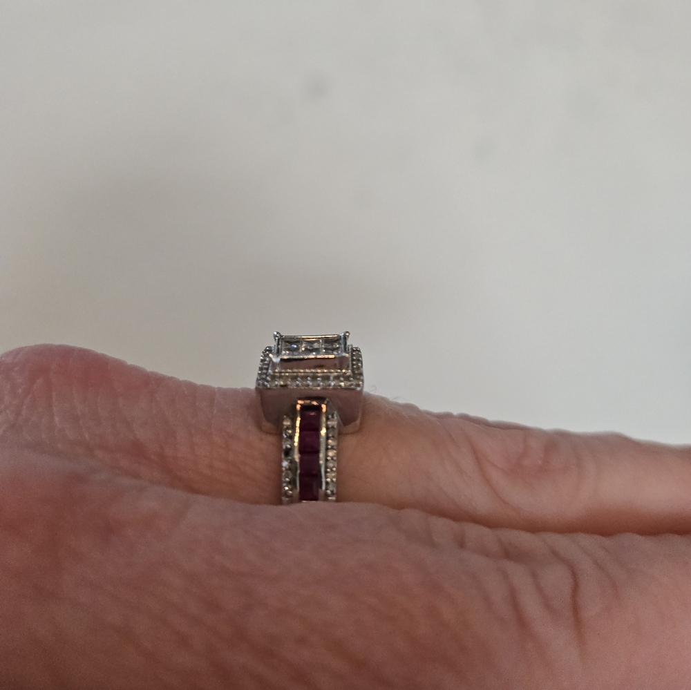 Ruby and Diamond Ring - Picture 8 of 8